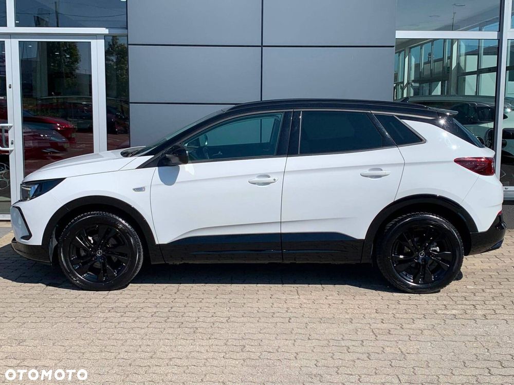 Opel Grandland 1.2 T GS S&S - 11
