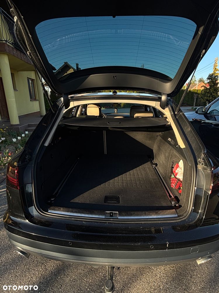 Audi A6 Allroad - 18