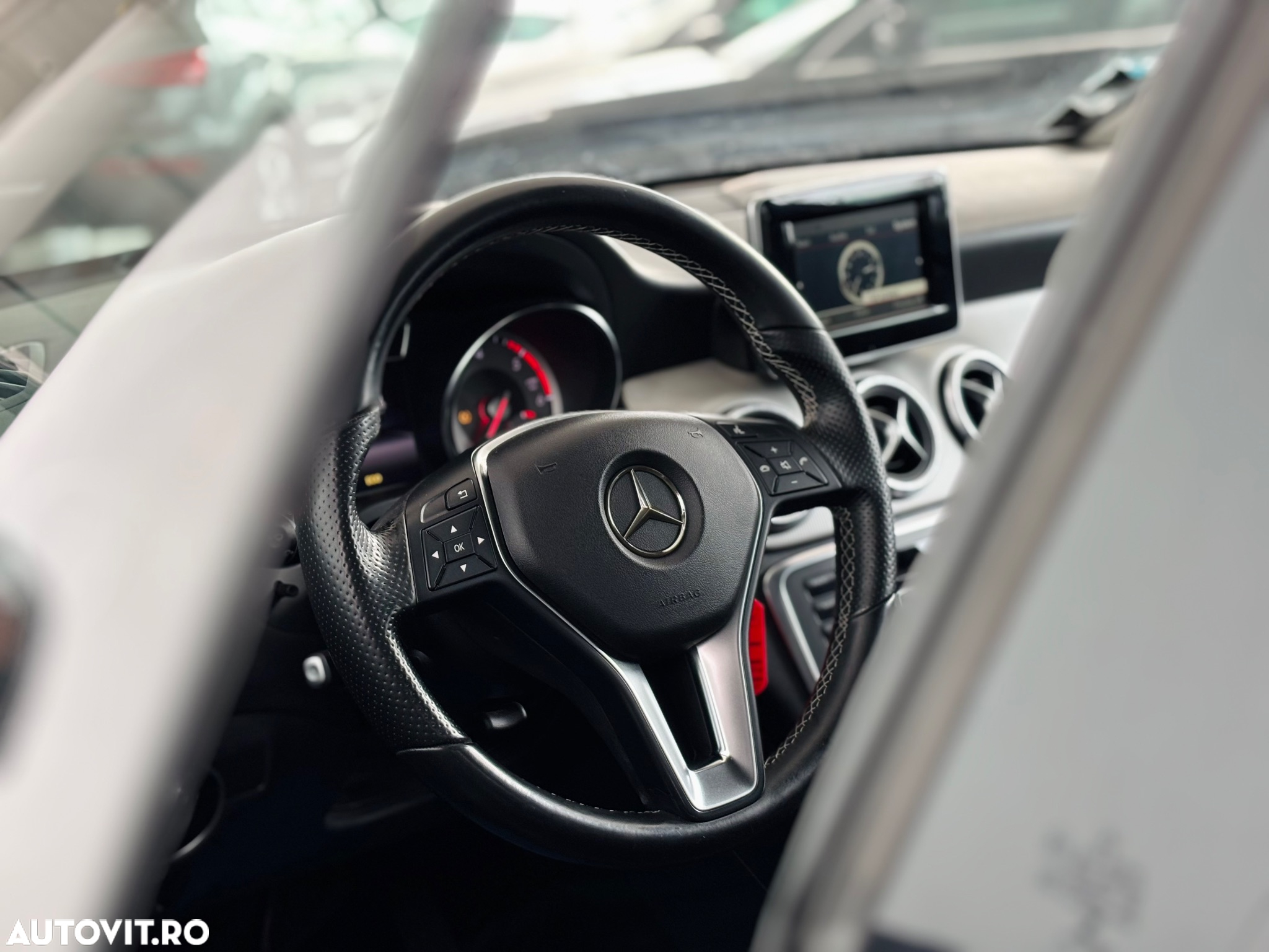 Mercedes-Benz CLA - 15