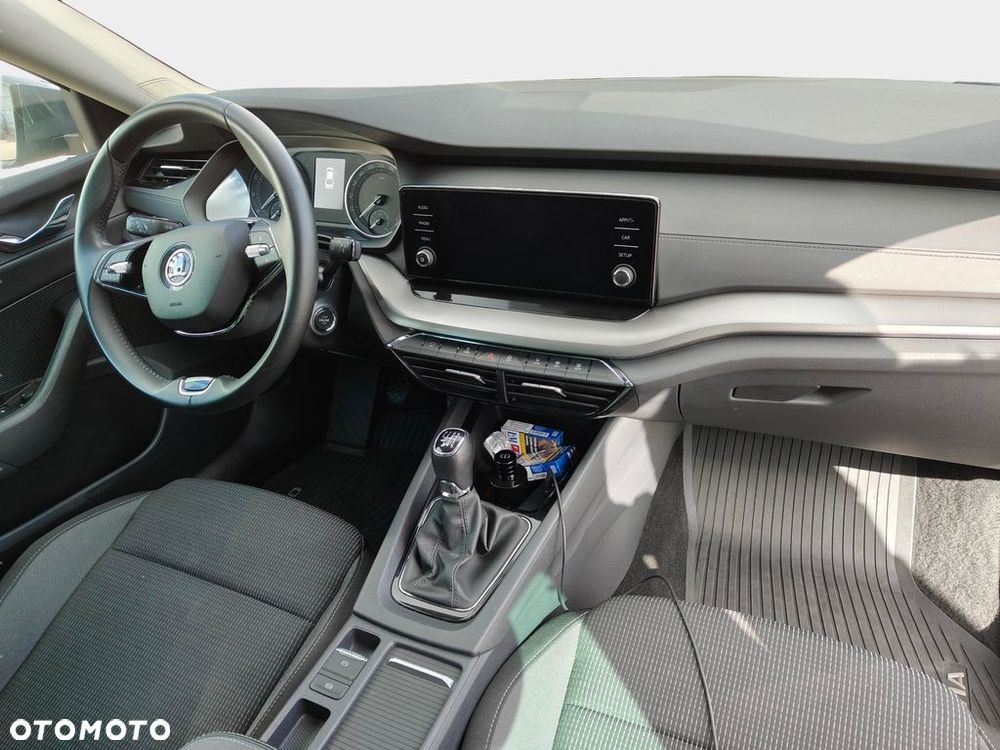 Skoda Octavia 1.5 TSI ACT Ambition - 5