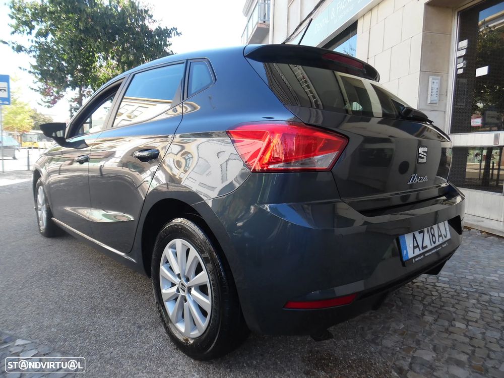 Seat Ibiza 2023 photo 2