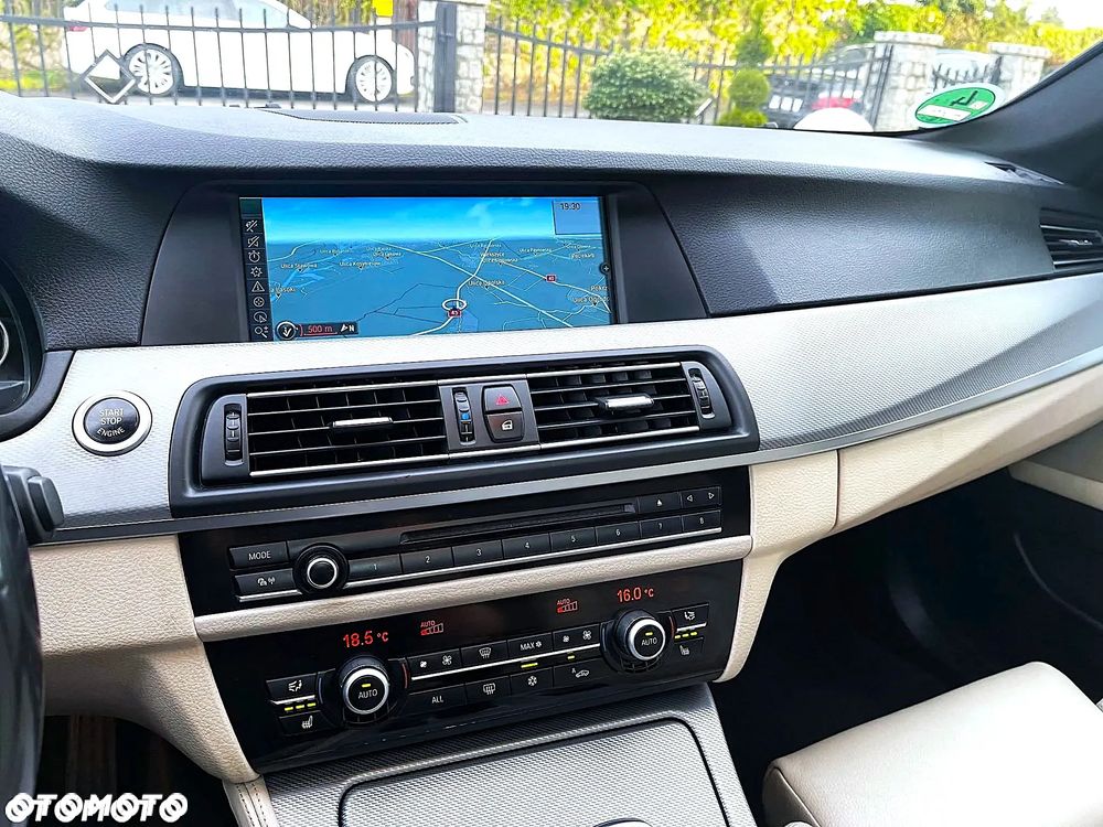 BMW Seria 5 520d Touring Sport-Aut - 21