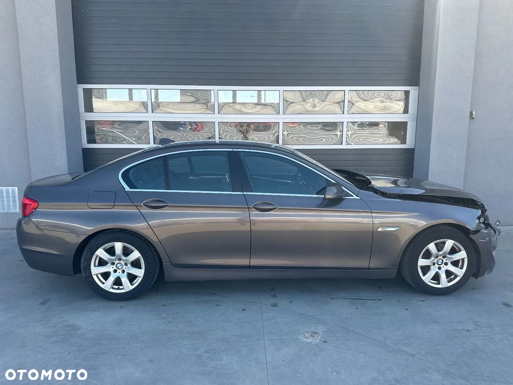 BMW Seria 5 - 1