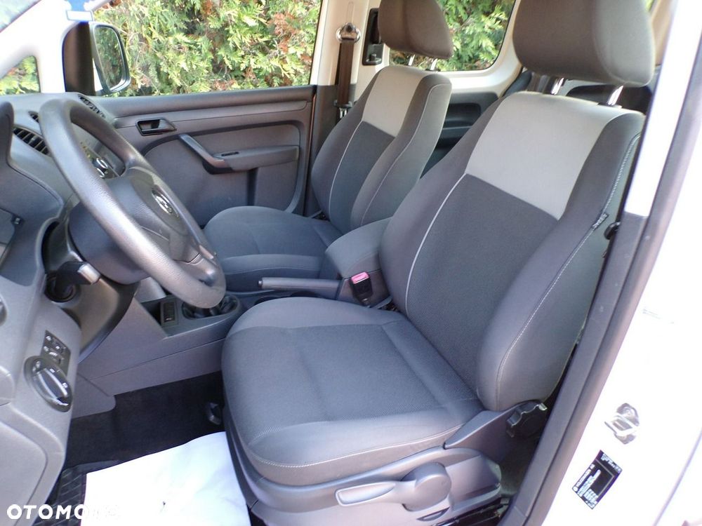 Volkswagen Caddy - 21