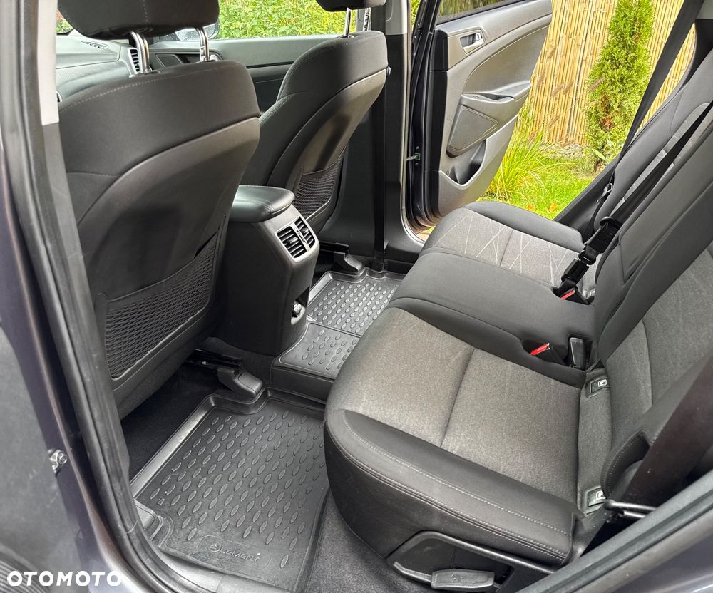Hyundai Tucson - 16