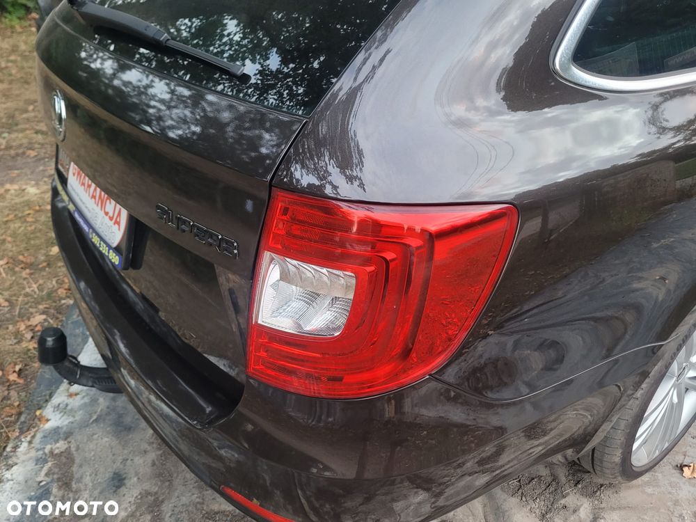 Skoda Superb 2.0 TDI Green tec DSG Elegance - 15