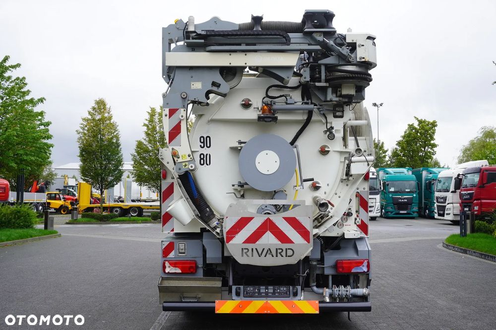 MAN TGS 26.360 E6 / Zabudowa WUKO Rivard 18 m3 / 180 tys. km / oś skrętna - 4