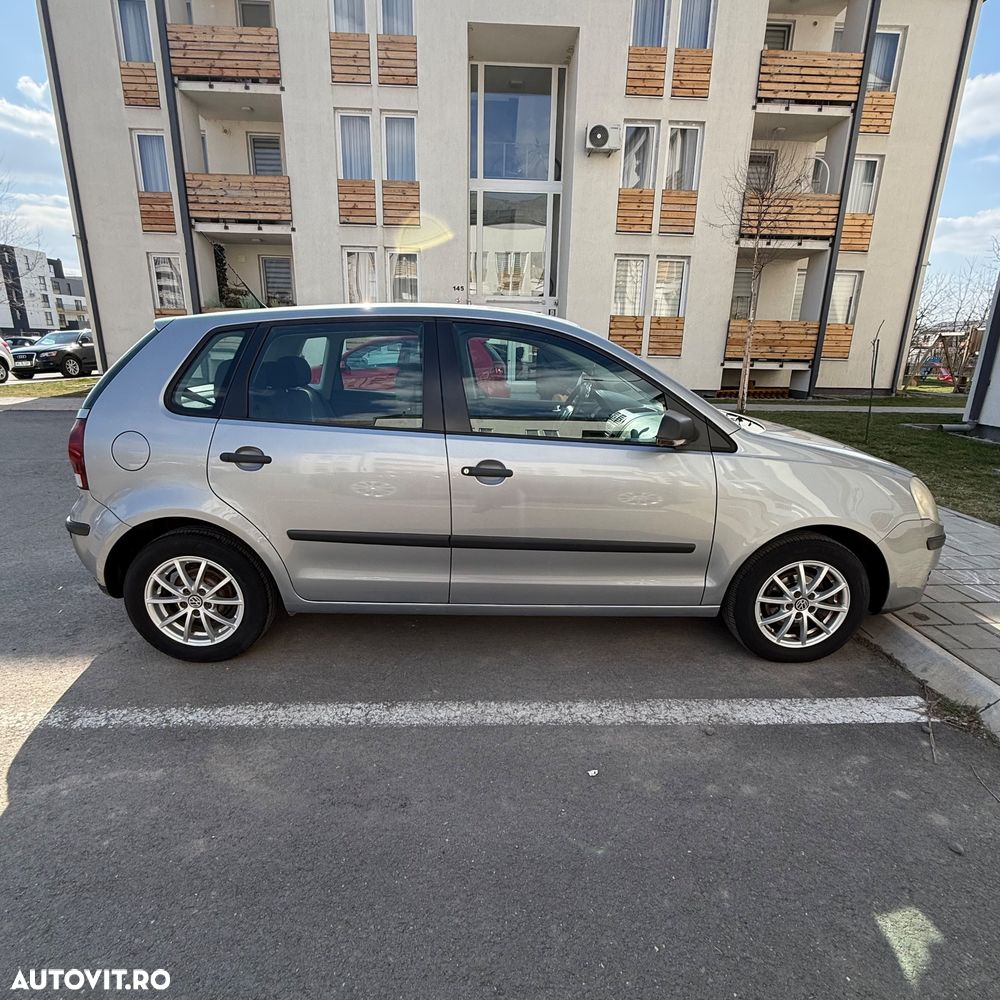 Volkswagen Polo - 12