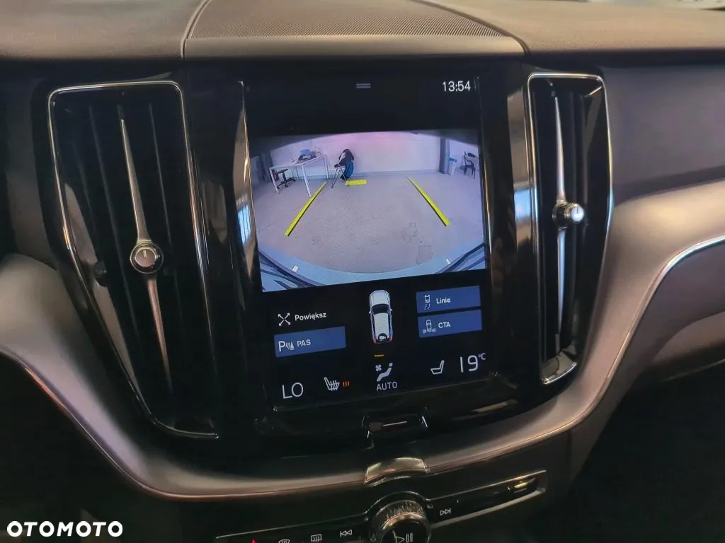 Volvo XC 60 B5 B AWD Geartronic Momentum Pro - 9