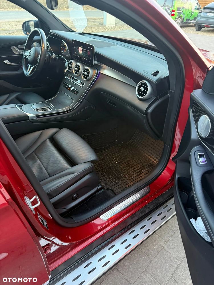 Mercedes-Benz GLC 300 4-Matic - 11