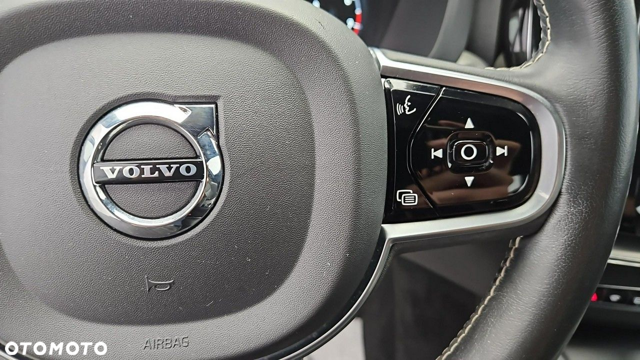 Volvo XC 60 - 15