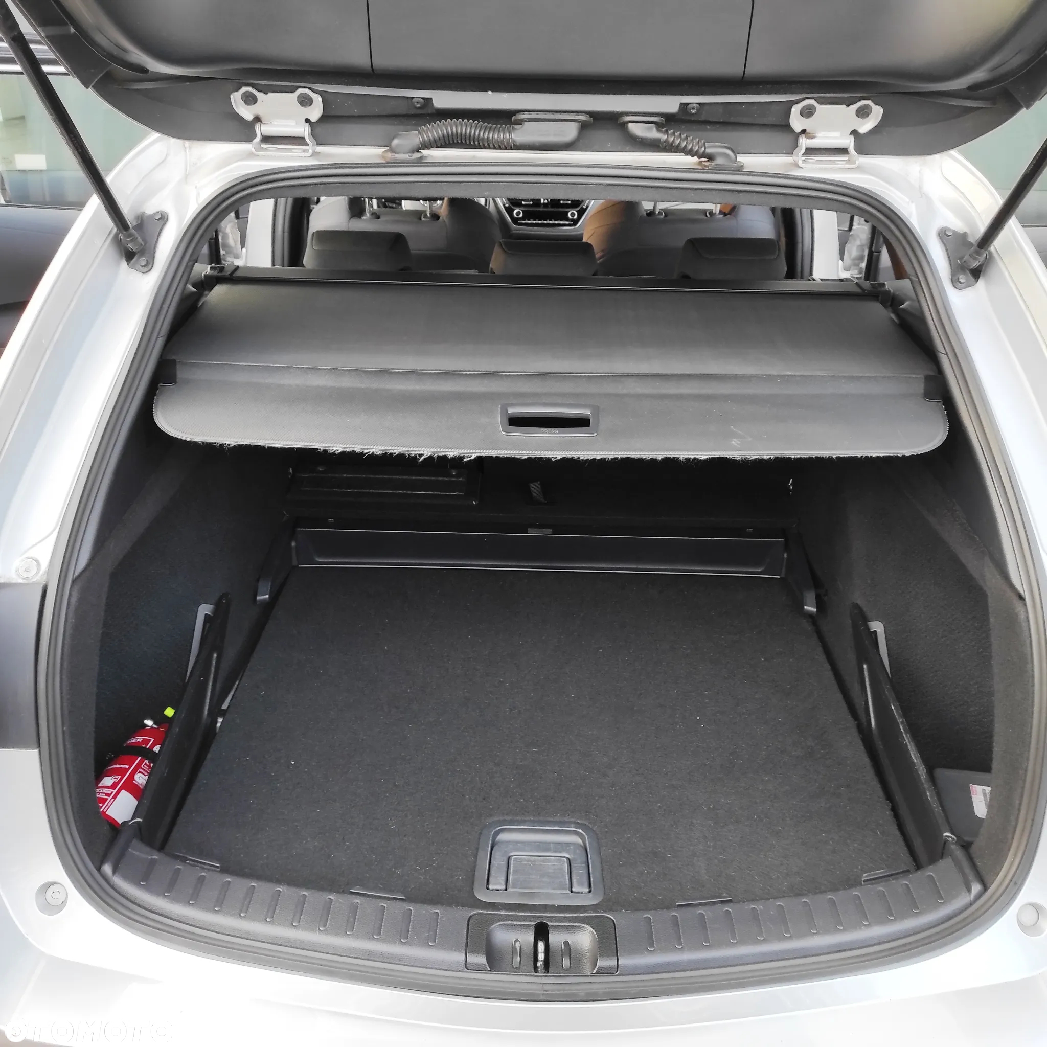 Toyota Corolla 1.2 T Comfort - 25