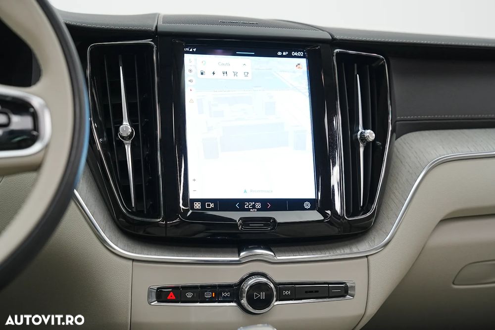 Volvo XC 60 Recharge T6 Twin Engine eAWD Inscription Expression - 22