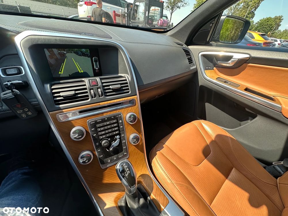 Volvo XC 60 - 18