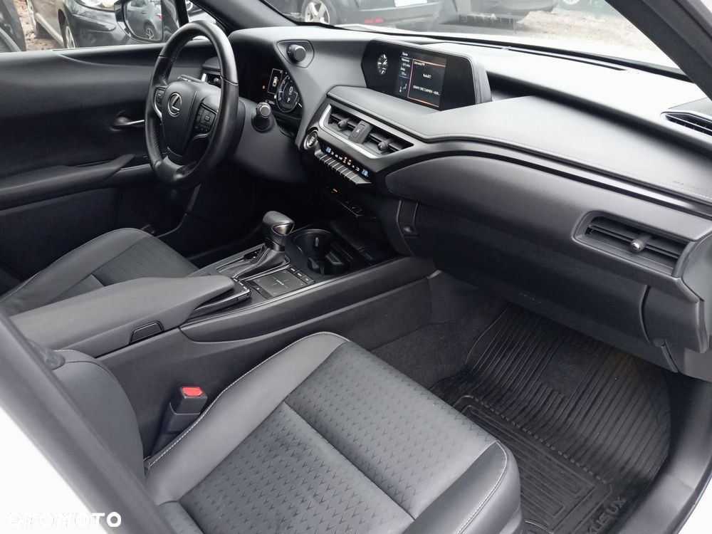 Lexus UX 200 GPF F Impression 2WD - 12