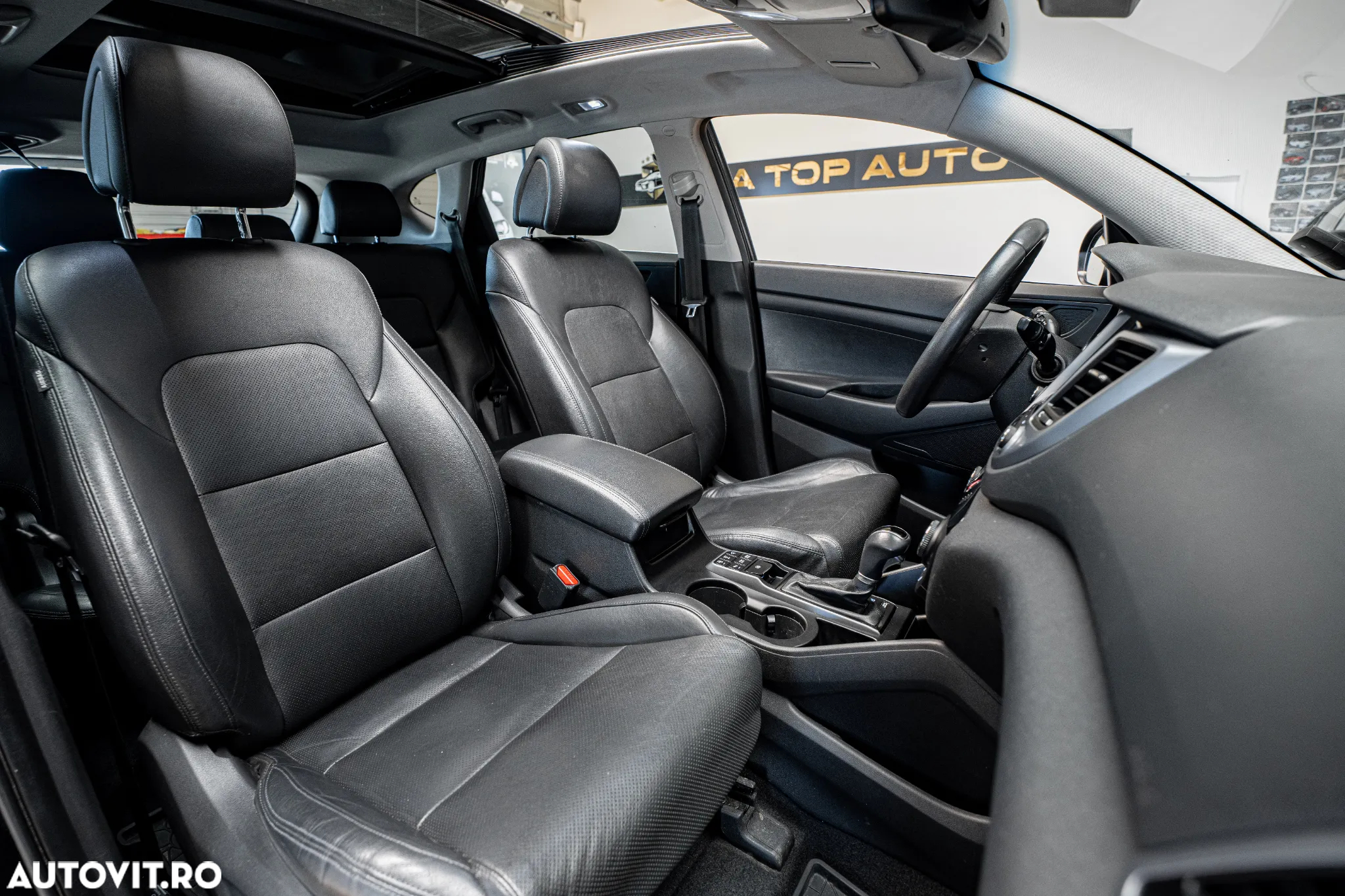 Hyundai Tucson 2.0 CRDI 4WD 8AT Premium - 5