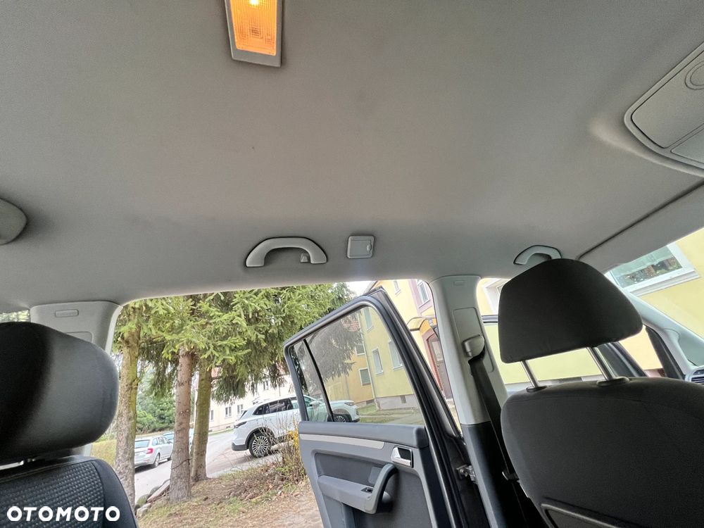 Volkswagen Touran 1.9 TDI Trendline - 3