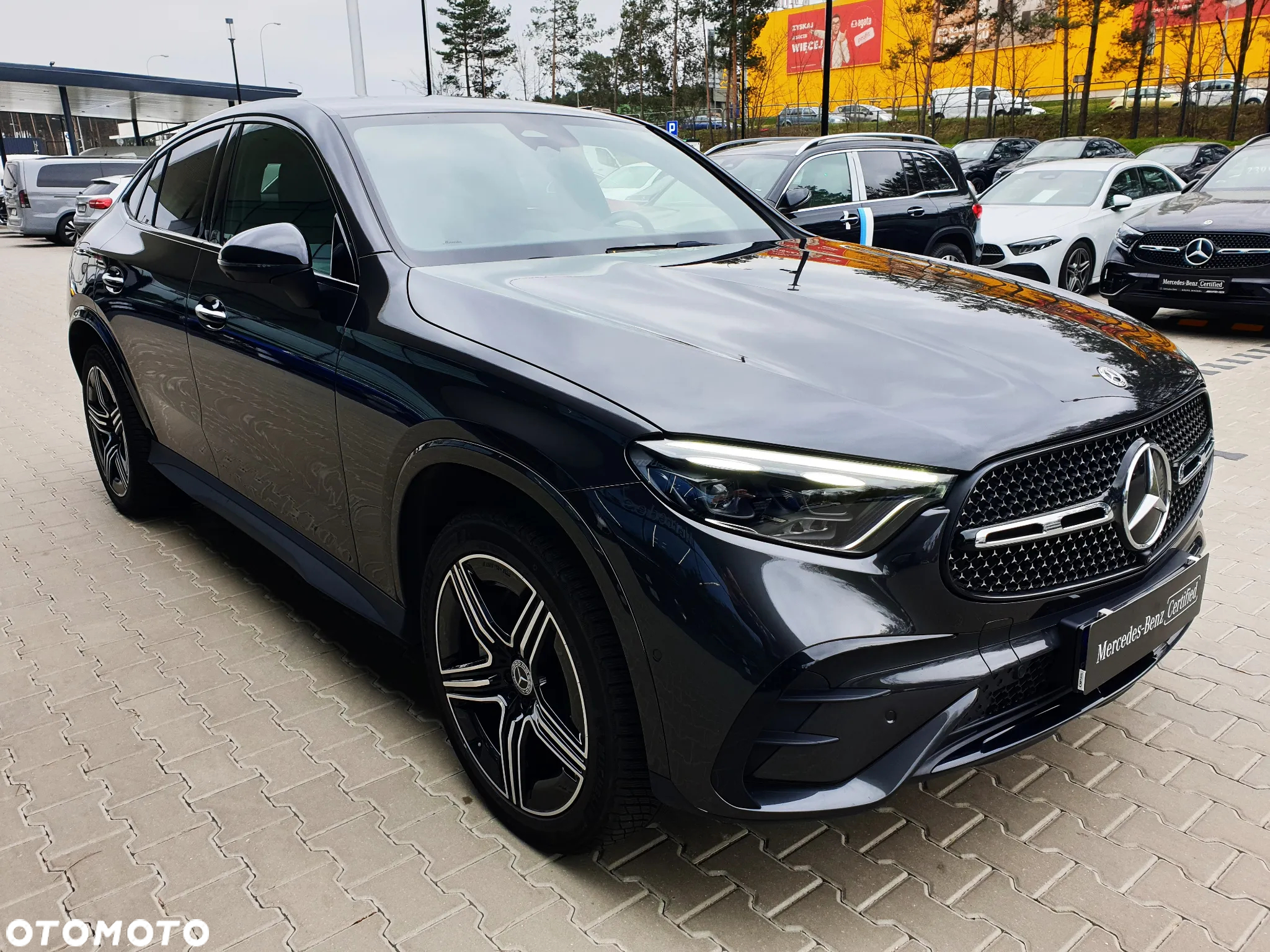 Mercedes-Benz GLC Coupe 300 e PHEV 4-Matic AMG Line - 4