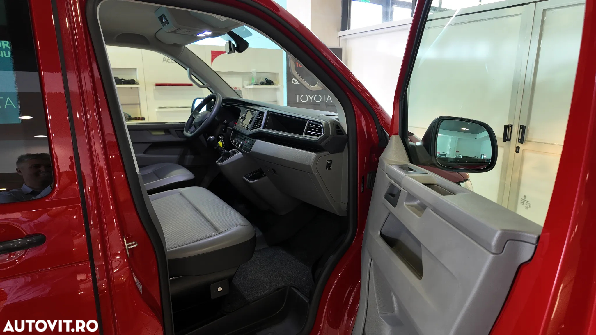 Volkswagen Transporter T6.1 Lang - 15