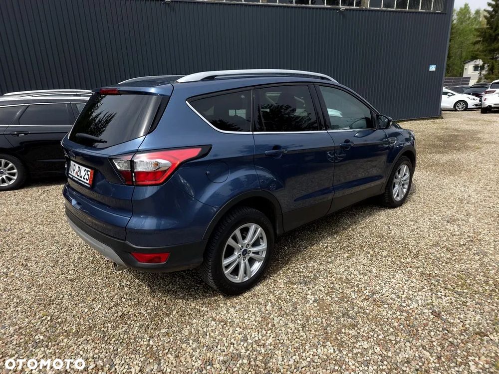 Ford Kuga 2.0 TDCi FWD Titanium - 3