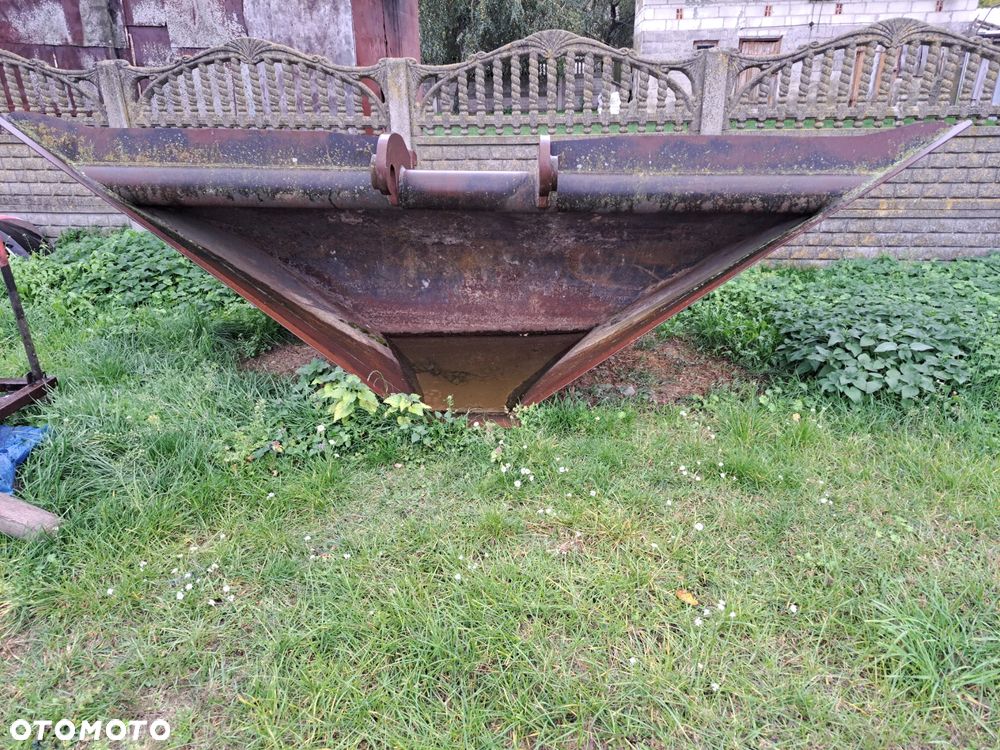Inny Łyżka trapezowa duża 2700mm - 1
