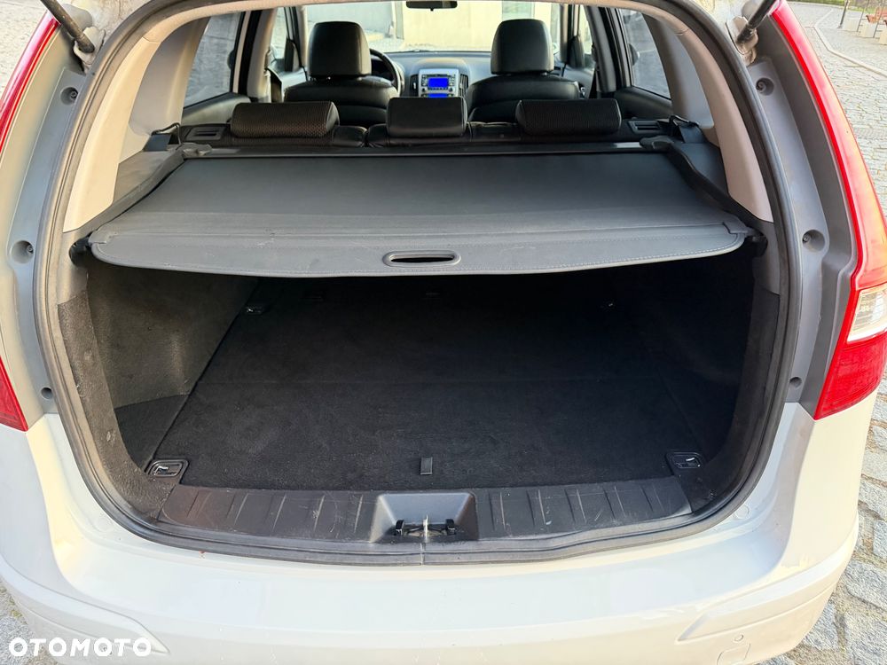 Hyundai i30 i30cw 1.4 Edition 20 - 33