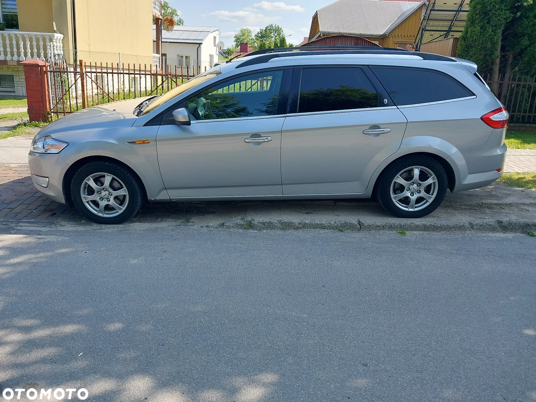 Ford Mondeo 2.0 TDCi Ghia - 20