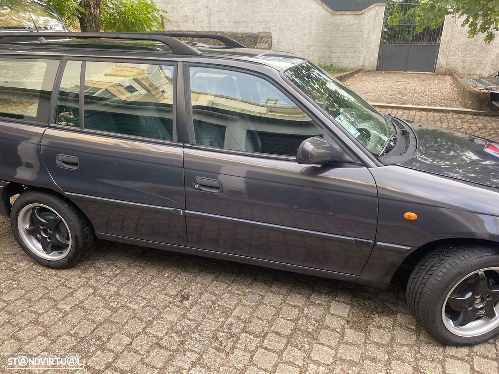Opel Astra Caravan 1.7 TD Sport - 1