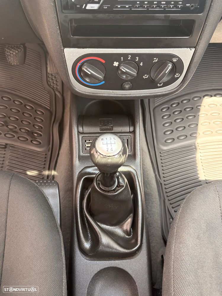 Opel Corsa - 26