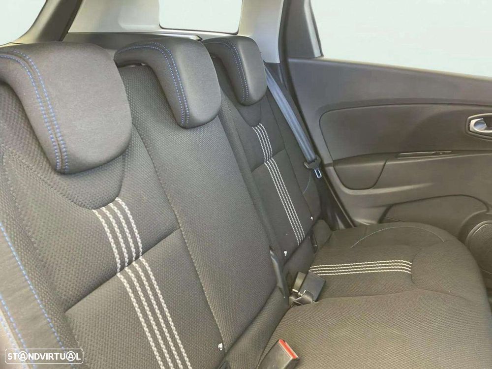 Renault Clio Sport Tourer 0.9 TCe GT Line - 15