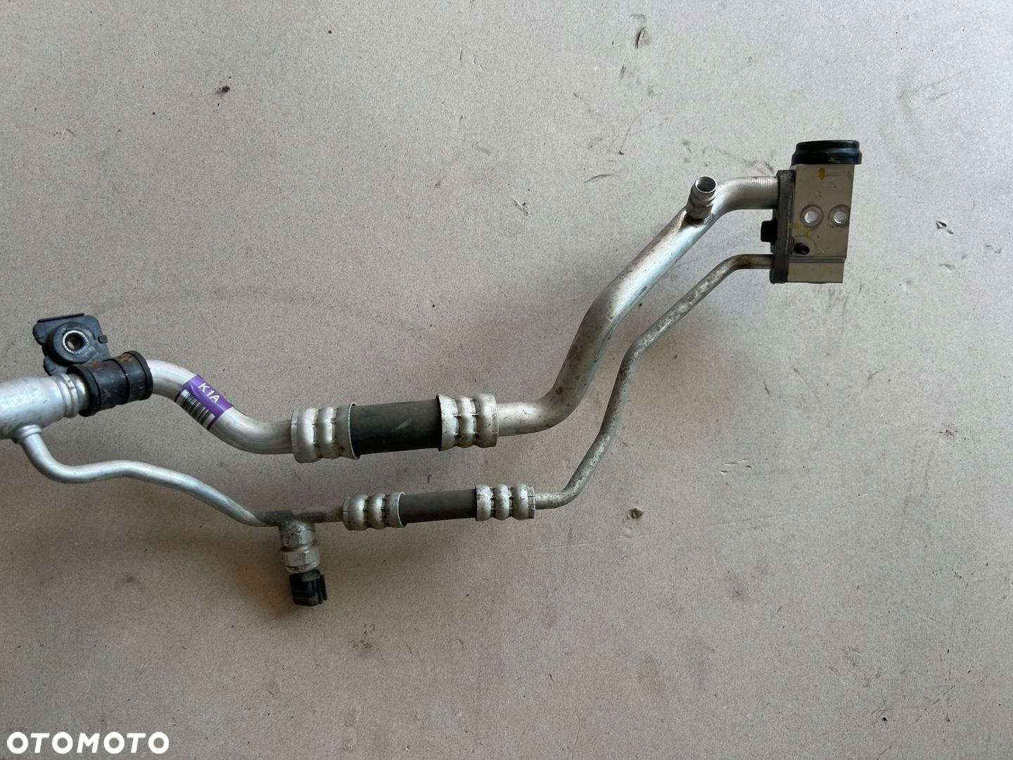KIA STONIC 17- 1.0 T-GDI PRZEWÓD PRZEWODY KLIMATYZACJI - 6