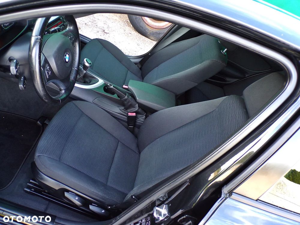 BMW Seria 1 - 26