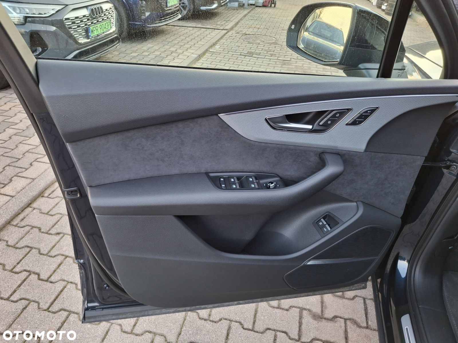 Audi Q7 - 12