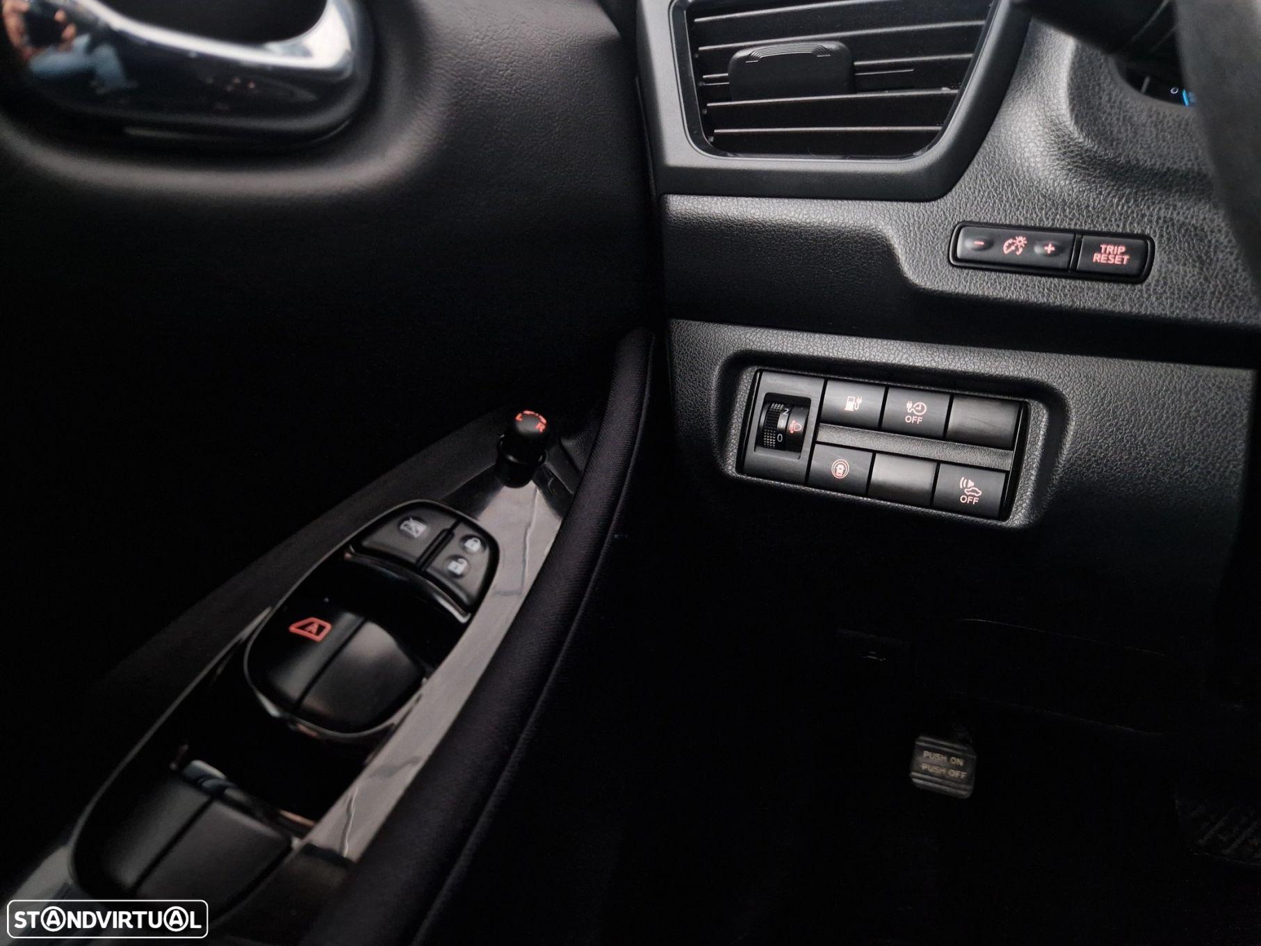 Nissan Leaf N-Connecta - 16