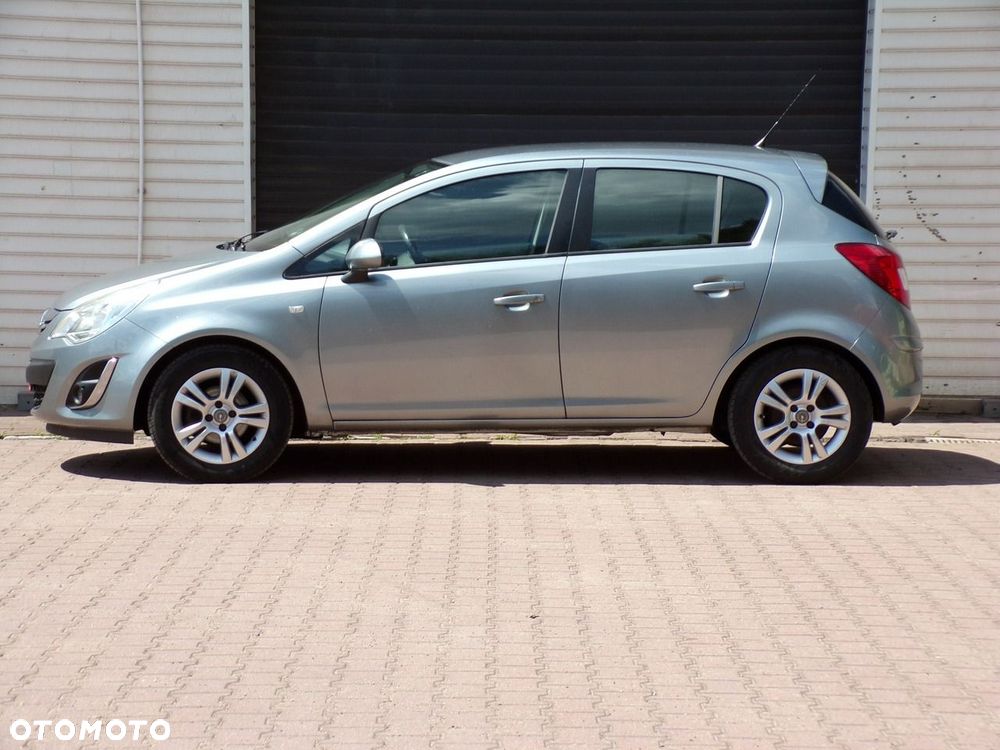 Opel Corsa - 10