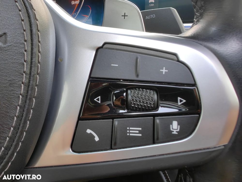 BMW X6 xDrive40d AT MHEV - 29
