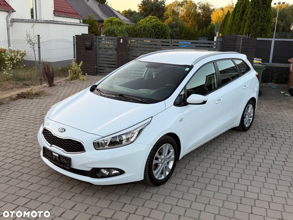 Kia Ceed 1.6 CRDi 136 ISG Edition 7 - 1