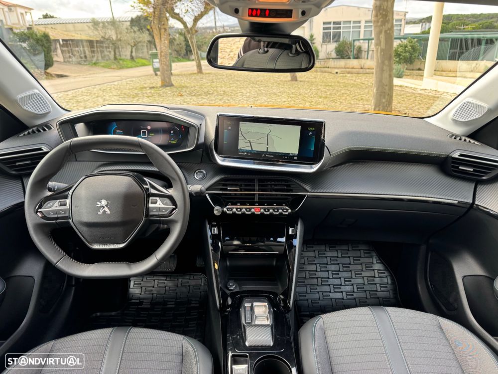 Peugeot e-208 50 kWh Allure - 13
