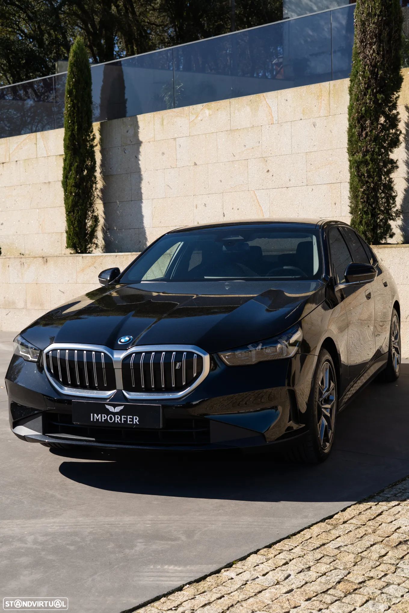 BMW i5 eDrive40 - 1