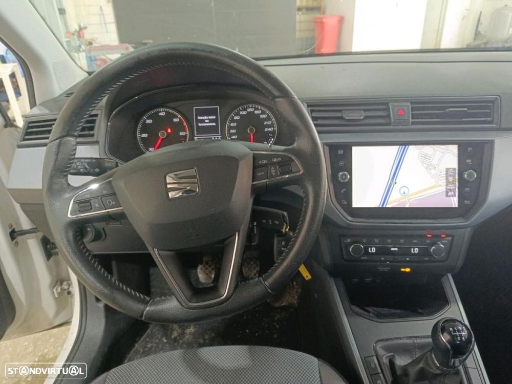 SEAT Arona 1.6 TDI Style - 4