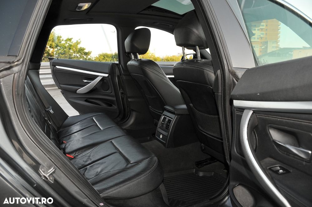 BMW Seria 3 318d Aut. M Sport - 13