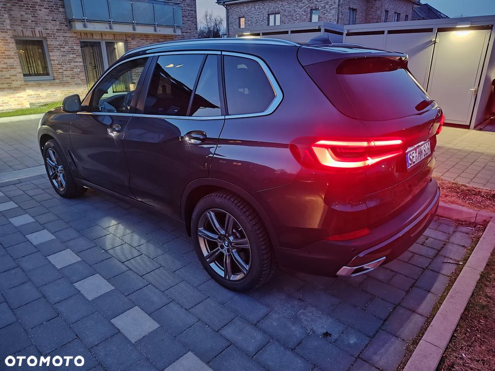 BMW X5 xDrive25d xLine - 13