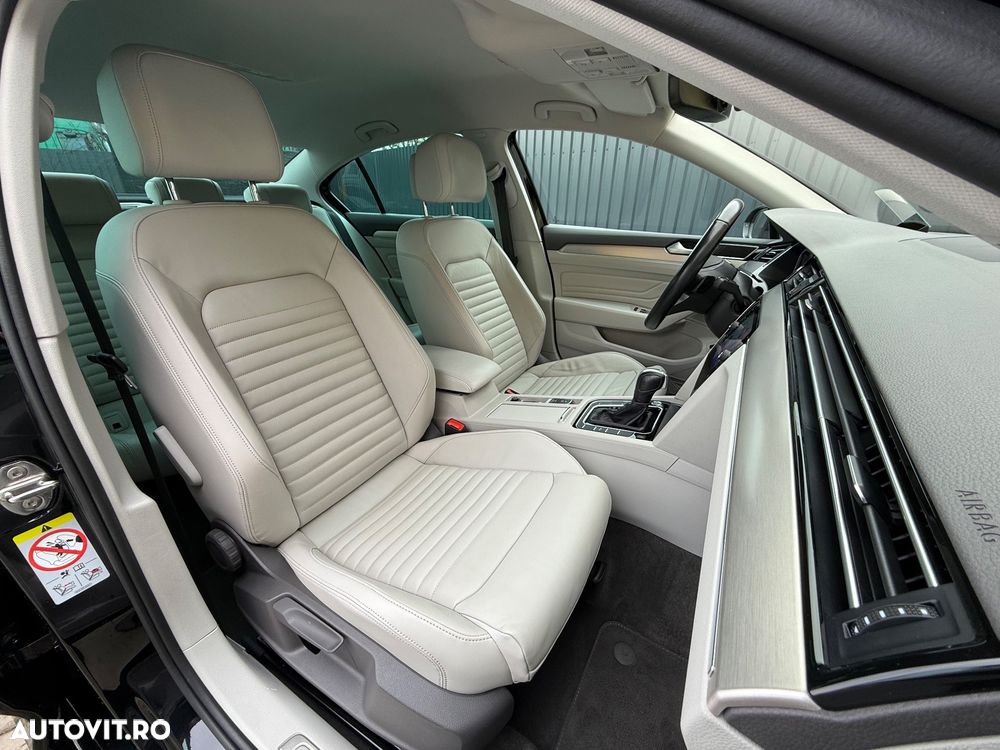 Volkswagen Passat 2.0 TDI DSG Highline - 28