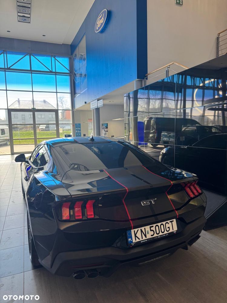 Ford Mustang - 15