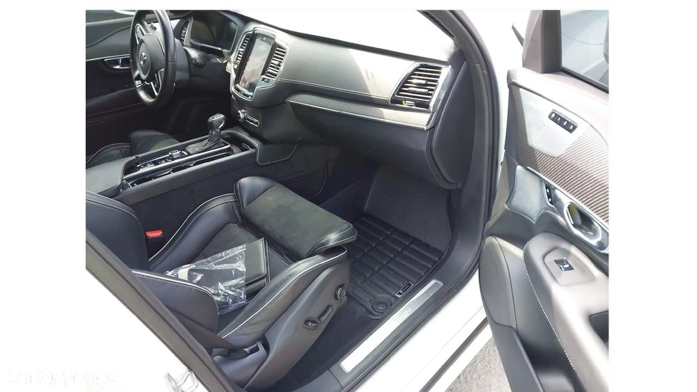 Volvo XC 90 T5 AWD R-Design 7os - 8