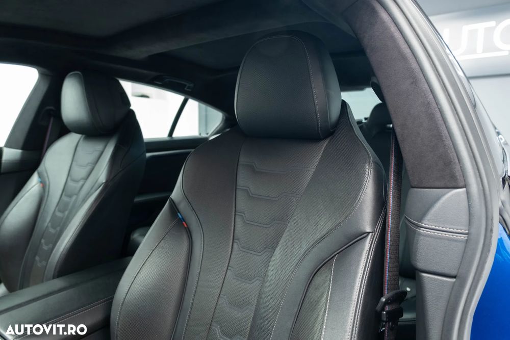 BMW M8 M850i xDrive AT - 24