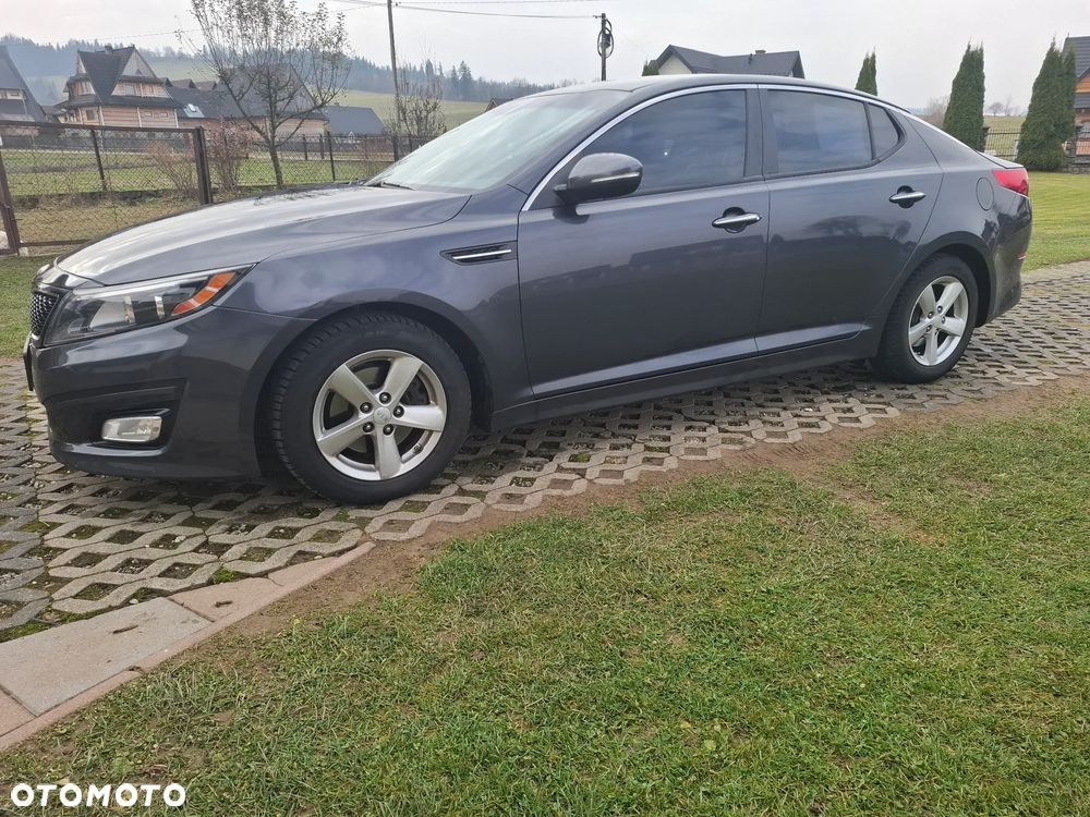 Kia Optima - 1