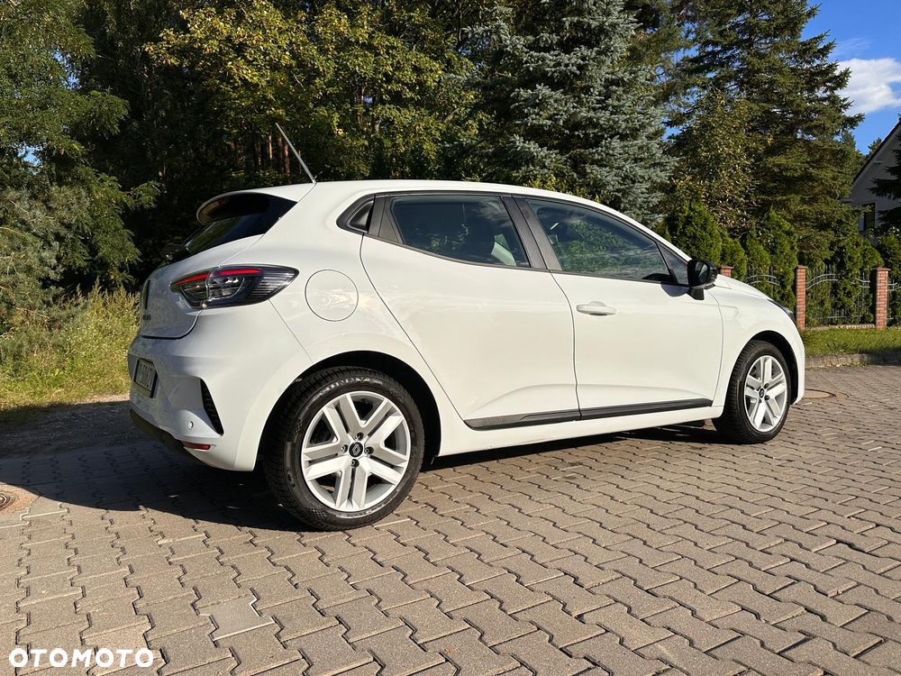 Renault Clio - 7