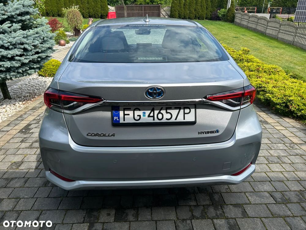 Toyota Corolla 1.8 Hybrid Comfort - 23