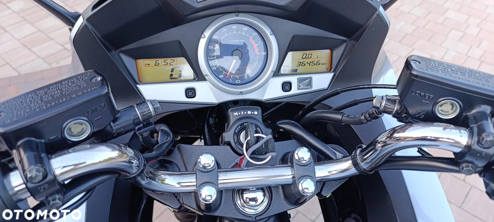 Honda CBF - 14